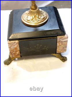 Paire de candélabres anciens style Napoléon III Fin XIXe siècle