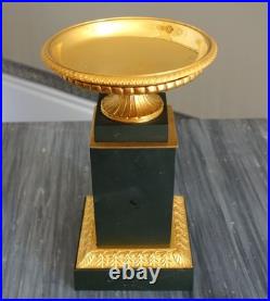 Paire de cassolettes Empire bronze patiné et doré début XIXe siècle