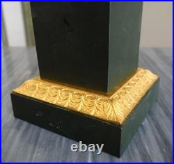 Paire de cassolettes Empire bronze patiné et doré début XIXe siècle
