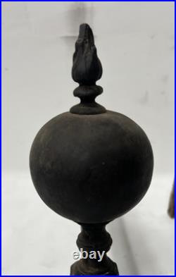 Paire de chenet de style Renaissance en bronze XIX siècle