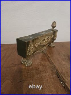 Paire de chenets À Pattes De Lion en Bronze Époque Empire XIXe Siècle