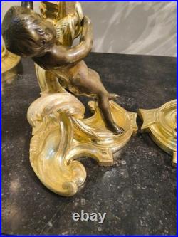 Paire de flambeaux aux putti, style Louis XV, d'après Meissonnier XIXe siècle