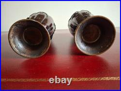 Paire de vases en bronze du Japon époque Meiji XIXè siècle hauteur 24,2 cm Paire de vases en bronze du Japon époque Meiji XIXè siècle hauteur 24,2 cm