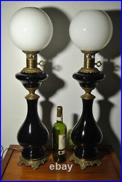Paire grande lampe pétrole ancienne 19 siècle XIX bronze corps globe verre