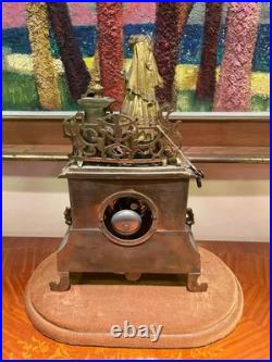 Pendule De Cheminée. Style Napoléon Iii. Bronze Doré. France. Xixe Siècle