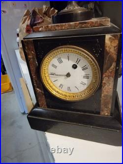 Pendule Napoléon III en marbre et bronze fin XIXe siècle
