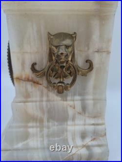 Pendule ancienne de cheminée en onyx et bronze Barbedienne Paris XIXe siècle