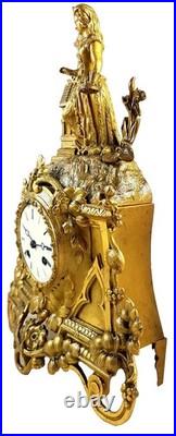 Pendule bronze dore style romantique Barbe d'Héliopolis XIXe siècle Vincenti