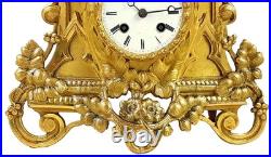 Pendule bronze dore style romantique Barbe d'Héliopolis XIXe siècle Vincenti