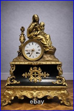 Pendule en bronze doré Vierge à l'Enfant Marbre noir XIXe siècle