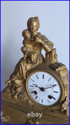Pendule figurative française du XIXe siècle en bronze doré