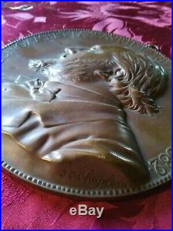 Plaque Médaille en Bronze Leon Gambetta 1838-1882 Signée JC. Chaplain