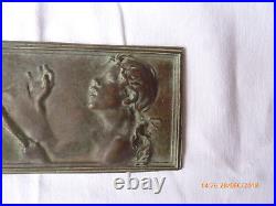 Plaquette bronze art nouveau A. L. M. Charpentier le chant 141x77mm