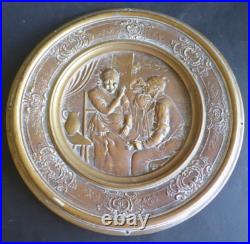 Plat Décoratif en Bronze Scène de Vie Amusantes Fin XIXe Siècle French bronze