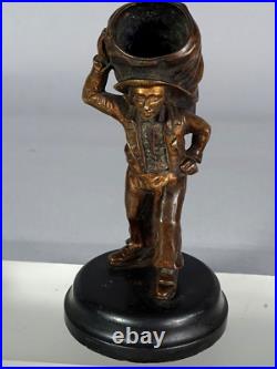 Pyrogène bronze livreur de charbon Fin du XIXe siècle C078