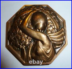 Rare Médaille Art Déco Son Épouse La Porteuse De Fleurs Par Pierre Turin Bronze
