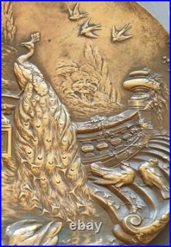 Rare Plat Sculpté en Bronze signé Alphonse Alexandre ARSON, XIX ème siècle Rare Plat Sculpté en Bronze signé Alphonse Alexandre ARSON, XIX ème siècle