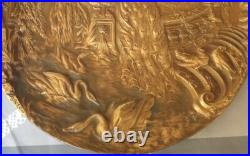 Rare Plat Sculpté en Bronze signé Alphonse Alexandre ARSON, XIX ème siècle Rare Plat Sculpté en Bronze signé Alphonse Alexandre ARSON, XIX ème siècle