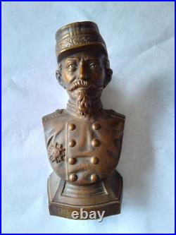 Rare demi buste bronze de l'empereur napoleon III XIX siecle hauteur 21 cm Rare demi buste bronze de l'empereur napoleon III XIX siecle hauteur 21 cm