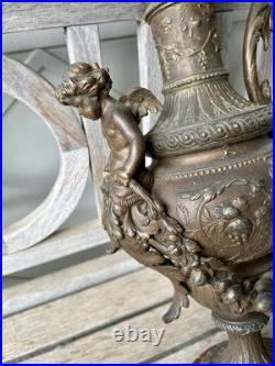 SPECTACULAIRE VASE AIGUIÈRE STYLE RENAISSANCE ET BAROQUE XIXe Siècle Éclectisme