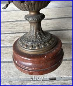 SPECTACULAIRE VASE AIGUIÈRE STYLE RENAISSANCE ET BAROQUE XIXe Siècle Éclectisme