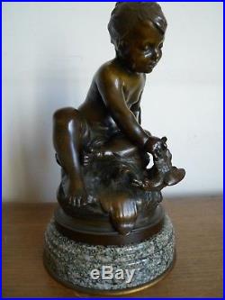 Sculpture Statue L'enfant Au Canard Bronze Signe Auguste Moreau Xix/xx Siecle