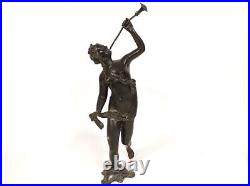 Sculpture bronze déesse Aphrodite Vénus nue naïade trompette XIXè siècle