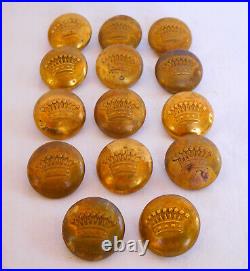 Série de 14 boutons de livrée à couronne de Comte en bronze doré, XIXe siècle