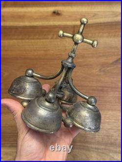 Sonnette de cérémonie 4 clochettes en bronze Et Laiton Église XIX Ème Siècle