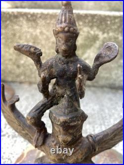Statue ancienne en bronze Vishnou sur Garuda XIXe siècle