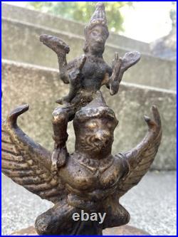 Statue ancienne en bronze Vishnou sur Garuda XIXe siècle