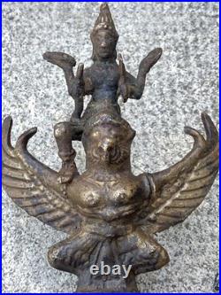 Statue ancienne en bronze Vishnou sur Garuda XIXe siècle