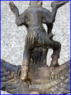 Statue ancienne en bronze Vishnou sur Garuda XIXe siècle