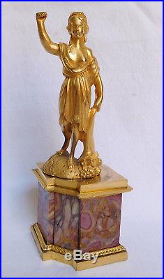 Statue de Cérès, BRONZE DORE socle JASPE époque fin XVIIIe siècle / début XIXe