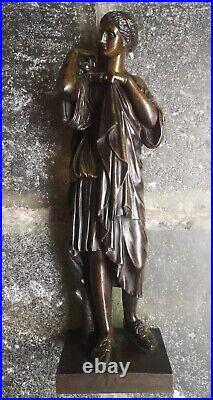 Statue en bronze Diane de Gabies début XIX ème siècle