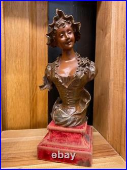 Statuette d'une jeune femme romantique en bronze XIXe siècle signé S. KINSBURGER