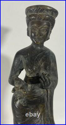 Statuette en bronze travail Inde du Nord ou Afghanistan ou Pakistan XIXe siècle