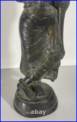 Statuette en bronze travail Inde du Nord ou Afghanistan ou Pakistan XIXe siècle