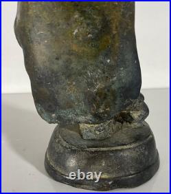 Statuette en bronze travail Inde du Nord ou Afghanistan ou Pakistan XIXe siècle