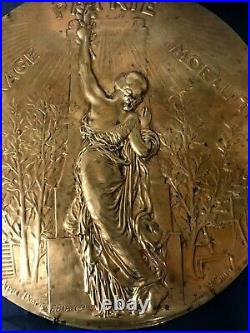 TROPHEE bronze doré 19e signé Alphée Dubois Barbedienne médaille Sculpture Chapu