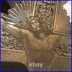 Très Grand Fer À Dorer Christ Sur Croix Bronze Signé À Identifier XIX Siècle
