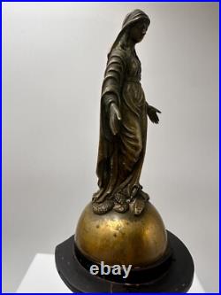 Très belle sculpture de la Vierge Marie en bronze XIXe siècle
