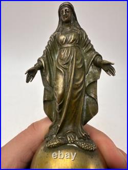Très belle sculpture de la Vierge Marie en bronze XIXe siècle
