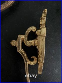 Trois Embrasses Rideaux. BRONZE DORE. TOUTES ESTAMPILLEES. XIXe Siècle