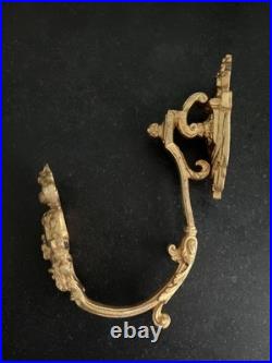 Trois Embrasses Rideaux. BRONZE DORE. TOUTES ESTAMPILLEES. XIXe Siècle