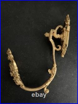 Trois Embrasses Rideaux. BRONZE DORE. TOUTES ESTAMPILLEES. XIXe Siècle