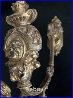 Trois Embrasses Rideaux. BRONZE DORE. TOUTES ESTAMPILLEES. XIXe Siècle