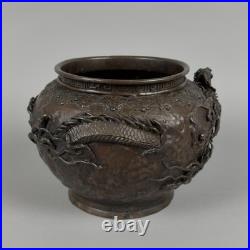 Vase Antique Sculpture En Bronze Relief Dragon Ryu Meiji Japon XIXe Siècle