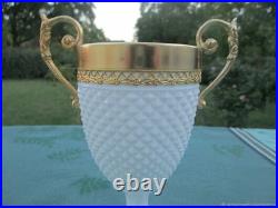 Vase ancien sur Pied verre opaline bronze XIX siècle Vase ancien sur Pied verre opaline bronze XIX siècle