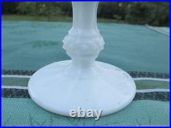 Vase ancien sur Pied verre opaline bronze XIX siècle Vase ancien sur Pied verre opaline bronze XIX siècle